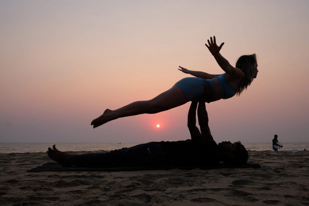 THINGS YOU SHOULD KNOW ABOUT ACRO-YOGA